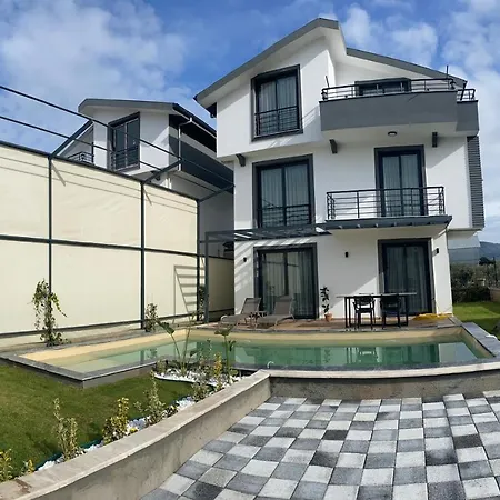 Villa Atli No:8