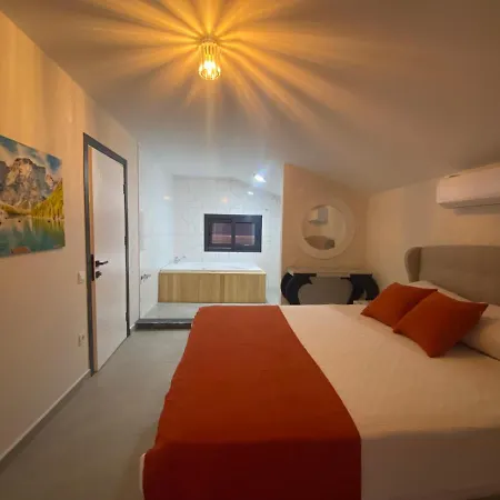 Villa Atli No:8 *